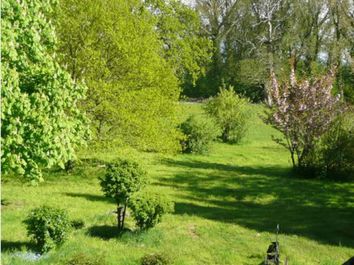 Manoir De Bois En Ardres Bed & Breakfast Екстериор снимка