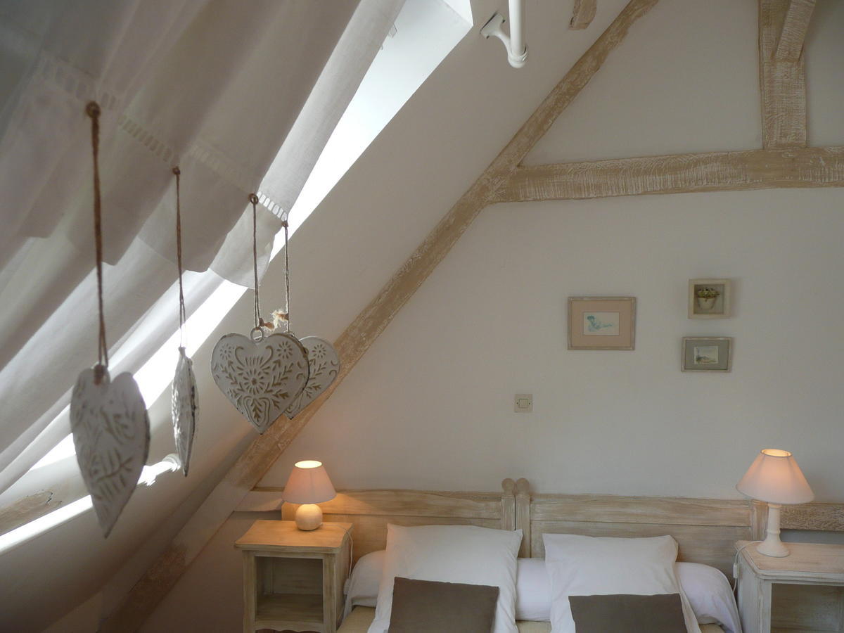 Manoir De Bois En Ardres Bed & Breakfast Стая снимка